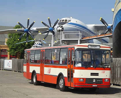 Ze srazu historických autobusů v německém Sinsheimu a  Speyeru  IV.
