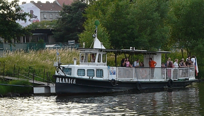 Vodní fotoreportáž nejen z náhradní  linky X21 z 16.6.2011