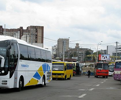 Pohlednice  z autobusových nádraží na východě 1: Kyjev