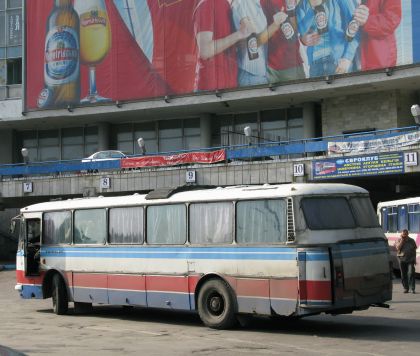 Pohlednice  z autobusových nádraží na východě 3: Lvov