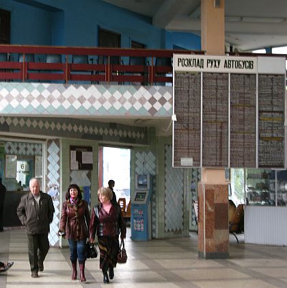 Pohlednice  z autobusových nádraží na východě 6: Vinica