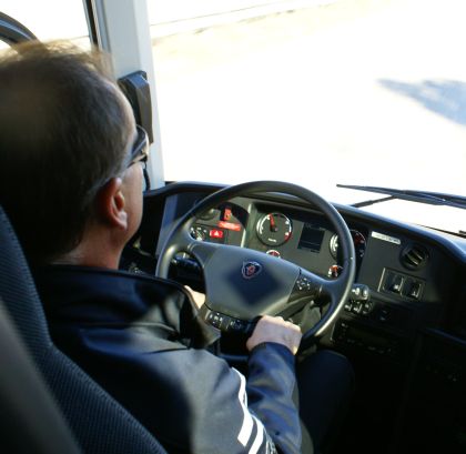 Scania Touring HD se  na testovacím evropském turné při zastávce v Praze