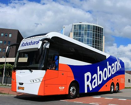 Dva autokary z VDL pro ''Rabobank Cycling Team''