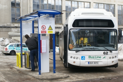 BUSportál jezdí na CNG: Tankování v Liberci a Jablonci nad Nisou