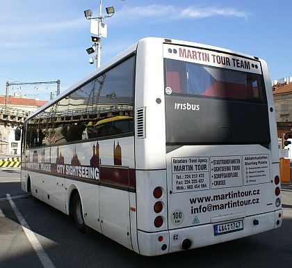 Malokapacitní autobusy a kabriolety dopravce MARTIN TOUR