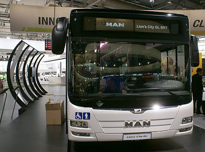 IAA Hannover IX.: MAN a Volksbus - vozidla pro BRT 