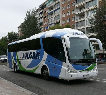 Pozdrav z Madridu od Jana Spousty: I ve Španělsku řidič autobusu občas zapomene