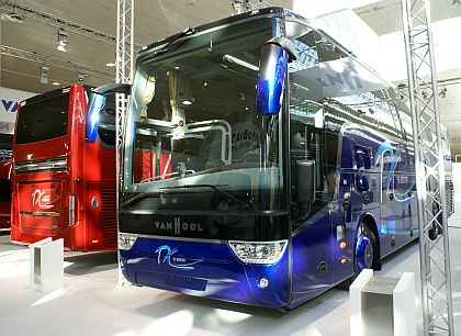 IAA Hannover XIX.: Karosáři z Beneluxu: VDL Bus &amp; Coach a Van Hool