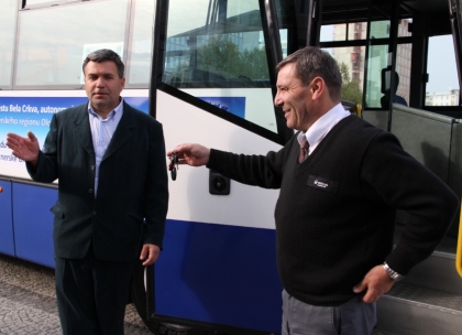 Autobus SOR pro krajany v Srbsku