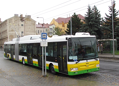 Kloubový trolejbus Škoda 31 Tr SOR pro Žilinu  při testovací jízdě v Plzni 