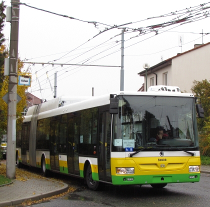 Kloubový trolejbus Škoda 31 Tr SOR pro Žilinu  při testovací jízdě v Plzni 