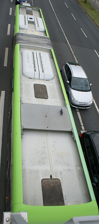 Zajímavé kloubové autobusy Mercedes-Benz Citaro v designu 'James Irvine'