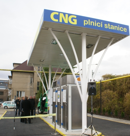 VEMEX a TVAJA CNG otevírají další plnící stanici CNG v Praze