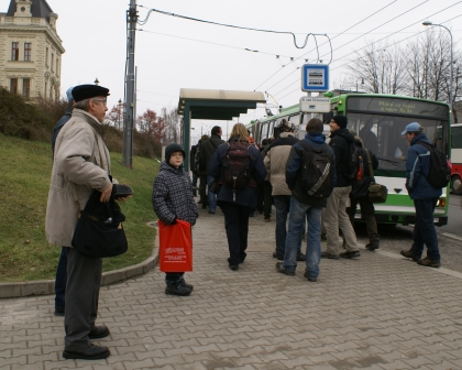 Fotoreportáž z 'rozlúčkové'  jízdy kloubového trolejbusu Škoda 15 Tr