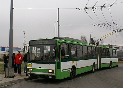 Fotoreportáž z 'rozlúčkové'  jízdy kloubového trolejbusu Škoda 15 Tr