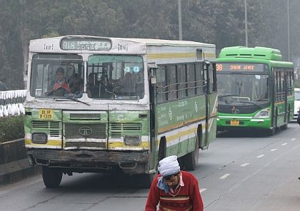 Nejen autobusová pohlednice z Indie