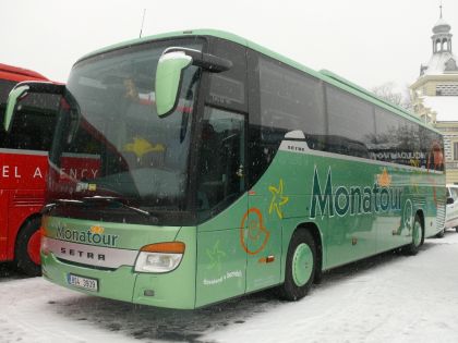 Autobusové fotografie z veletrhu cestovního ruchu Holiday World