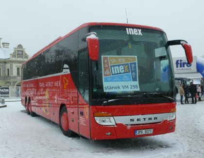 Autobusové fotografie z veletrhu cestovního ruchu Holiday World