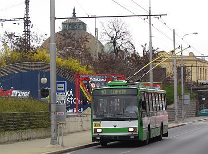 Trolejbusy v Plzni na novou trať přes most Milénia přivedla 