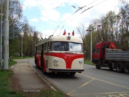 Záběry ze zkušební jízdy pražské Tatry T400 ev.č. 9431, která byla následně