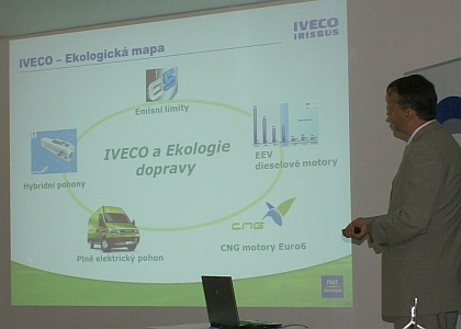 Dva městské autobusy Citelis přátelské k životnímu prostředí - hybridní a na CNG