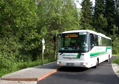 Z prvního příjezdu autobusu na novou zastávku Bučina  30.6. v 8:45