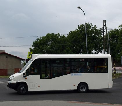 Malokapacitní Stratosy v DPCHJ - kromě už známých LE 37 také LF 38