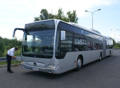 Hybridní kloubové Citaro G Hybrid na návštěvě v Praze