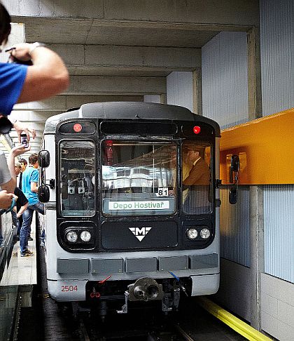 Metro oslavilo 34. výročí linky A provozem historické soupravy 81-71