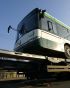 Fotoreportáž z nakládání plzeňského trolejbusu 530 před transportem do Prahy