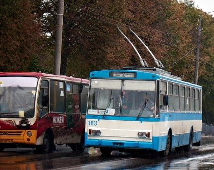 Autobusové a trolejbusové putování po Ukrajině IV. Rivne a Škoda 14 Tr