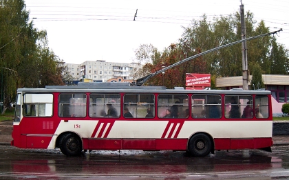 Autobusové a trolejbusové putování po Ukrajině IV. Rivne a Škoda 14 Tr