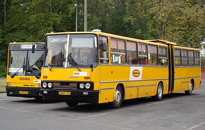 Z autobusového nádraží ve městě Tiszaújváros v Maďarsku