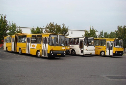 Z autobusového nádraží ve městě Tiszaújváros v Maďarsku