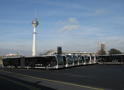 Metrobusy v Istanbulu protínají od západu k východu třináctimilionovou oblast