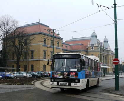 Návrat do Szegedu II.: Autobusy v městské a příměstské dopravě 