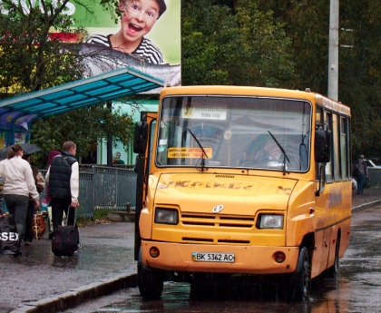 Autobusové a trolejbusové putování po Ukrajině VI.  Rivne - autobusy  