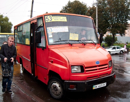 Autobusové a trolejbusové putování po Ukrajině VI.  Rivne - autobusy  