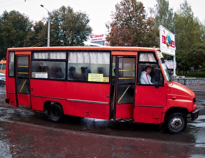 Autobusové a trolejbusové putování po Ukrajině VI.  Rivne - autobusy  