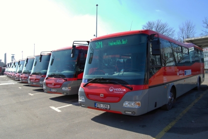 Veolia Transport Morava přebírá 14 nových autobusů SOR pro Moravskoslezský kraj 