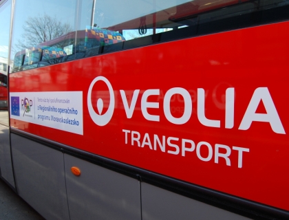 Veolia Transport Morava přebírá 14 nových autobusů SOR pro Moravskoslezský kraj 