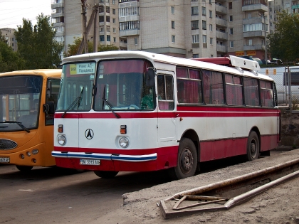 Autobusové a trolejbusové putování po Ukrajině VII.  Rivne - autobusy  