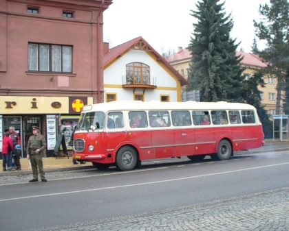 Semilské muzeum a BusLine společně zahájily výstavu o autobusové dopravě