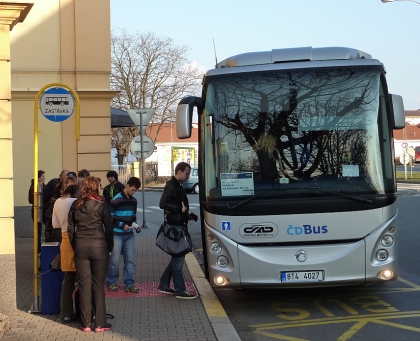 Nový zájezdový autobus Irisbus Evadys H pro ČSAD Frýdek-Místek 