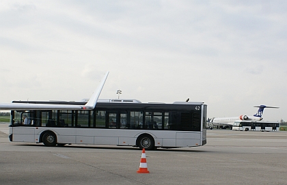 Letištní autobusy v Düsseldorfu, Kodani a Göteborgu naživo