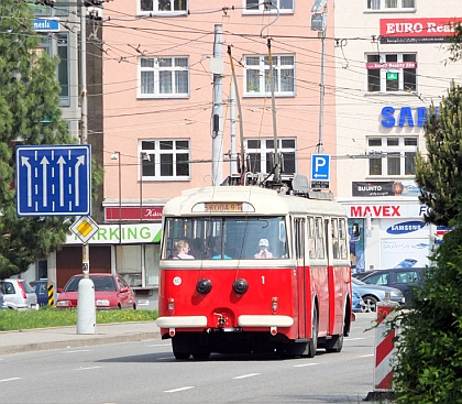 Historická vozidla Dopravní společnosti Zlín - Otrokovice