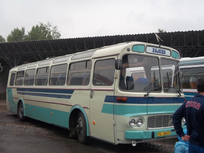 Z letošního 14. celostátního srazu českých historických autobusů v Lešanech