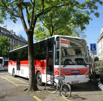 Ženeva: Na autobusovém nádraží Gare Routiere na Place Dorciere 