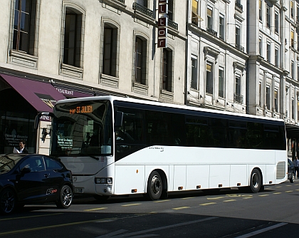 Ženeva: Na autobusovém nádraží Gare Routiere na Place Dorciere 