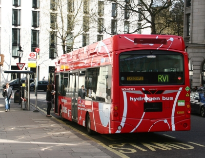 Osm vodíkových autobusů je v provozu na lince RV1 Covent Garden-Tower Gateway 